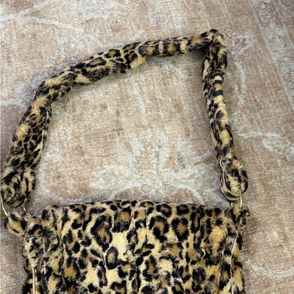 Leopard Print Faux Fur Shoulder Bag